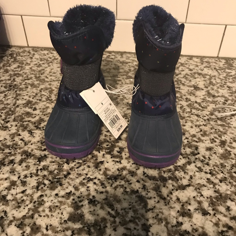 Size 9 Toddler Snow Boots